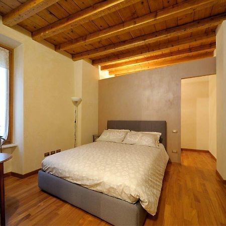 Апартаменты Antico Palazzo Signorile Сало Экстерьер фото