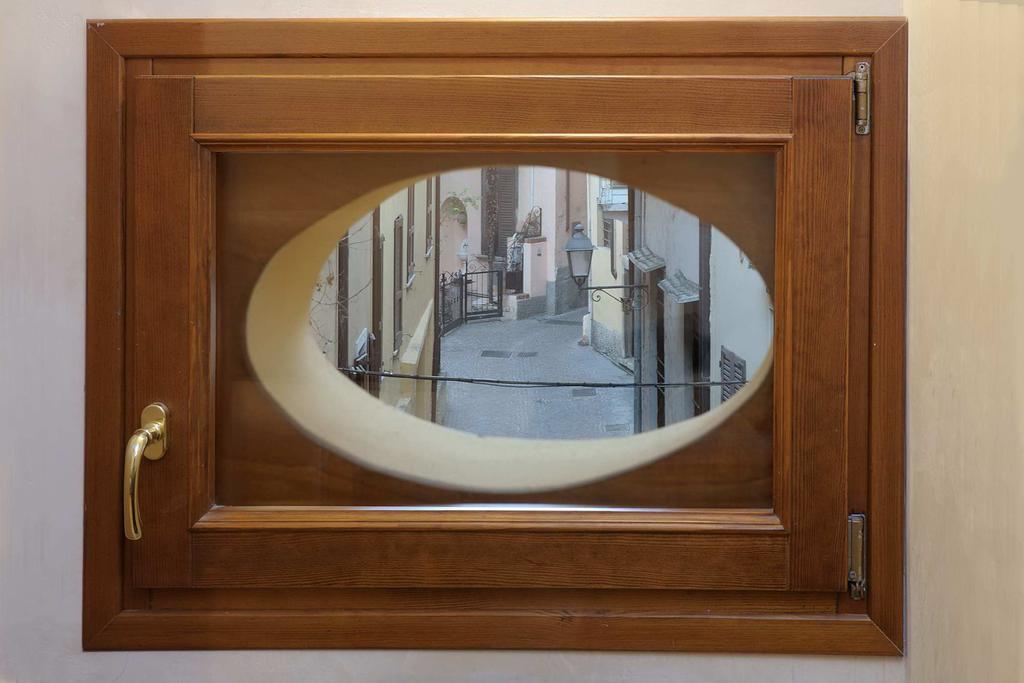 Апартаменты Antico Palazzo Signorile Сало Экстерьер фото