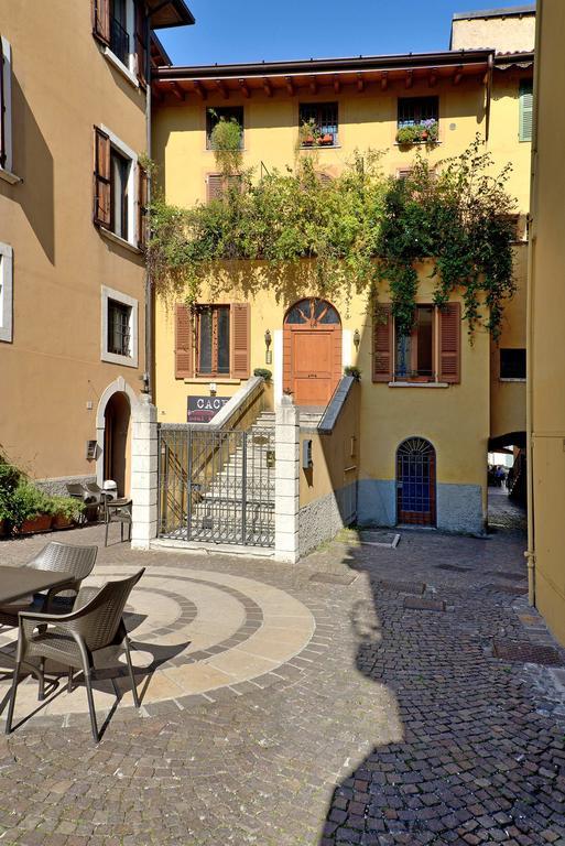 Апартаменты Antico Palazzo Signorile Сало Экстерьер фото